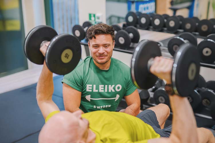 PT-pass på ett gym